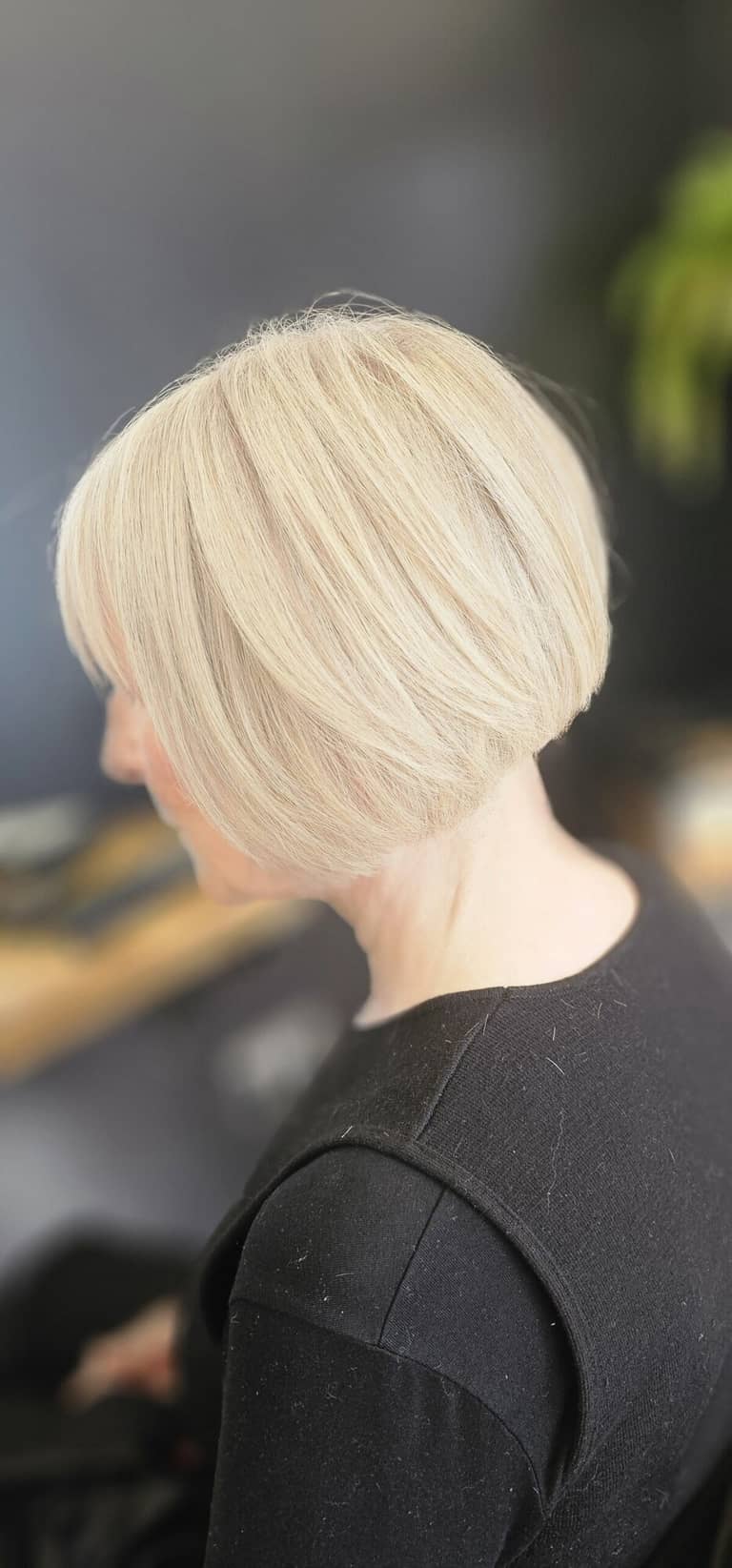 Adriana Seagrave Hair photo 2
