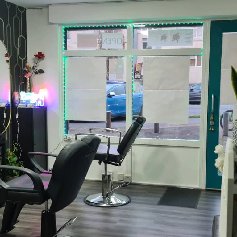 Rosie's Beauty Salon photo 4