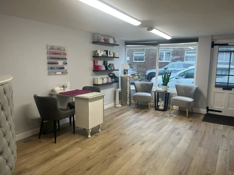 Utopia Beauty Salon photo 2