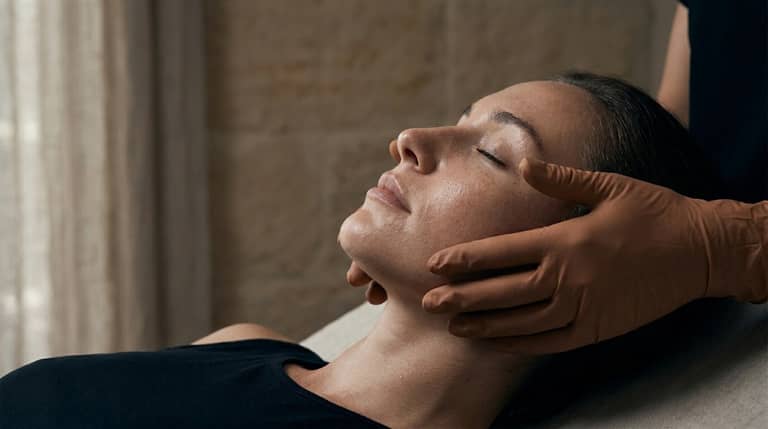 DermaGlo Skin Clinic photo 4