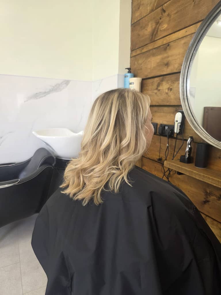 Salon on the Corner photo 3