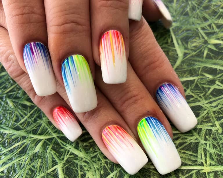 Alluring Nails & Tanning photo 4